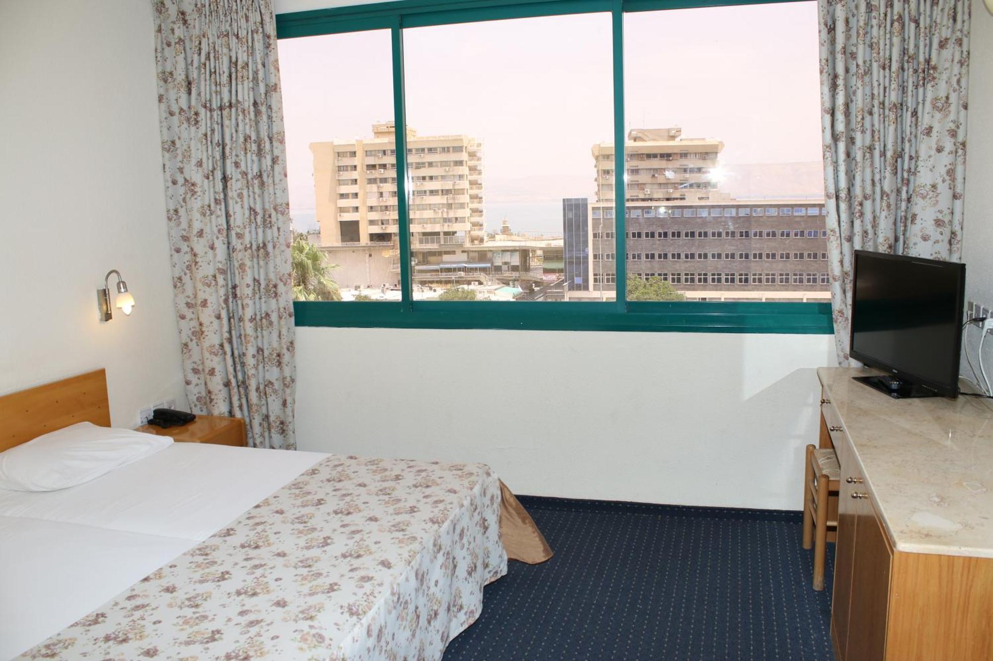 Hotel & Museum Dona Gracia Tiberias Rum bild