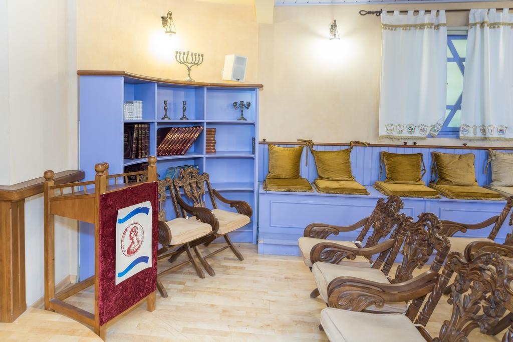 Hotel & Museum Dona Gracia Tiberias Exteriör bild
